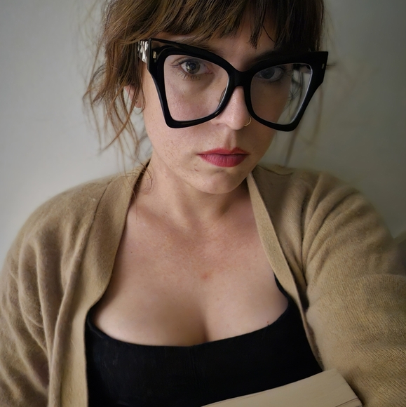 Mostly Chicos & Banana Republic - Picture 3 of 11